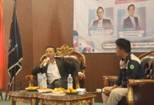 Narasumber Seminar: Sugeng Lubar